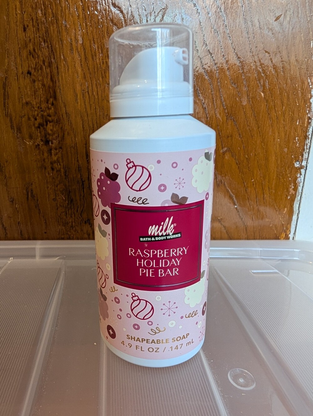 Bath & Body Works Raspberry Holiday Pie Bar Shapeable Soap